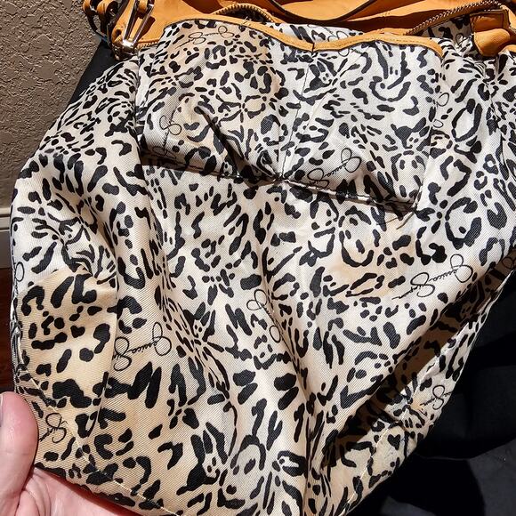 Jessica Simpson Yellow Leather Hobo Bag Purse Shoulder Tote Boho Slouchy Chic - Picture 7 of 16